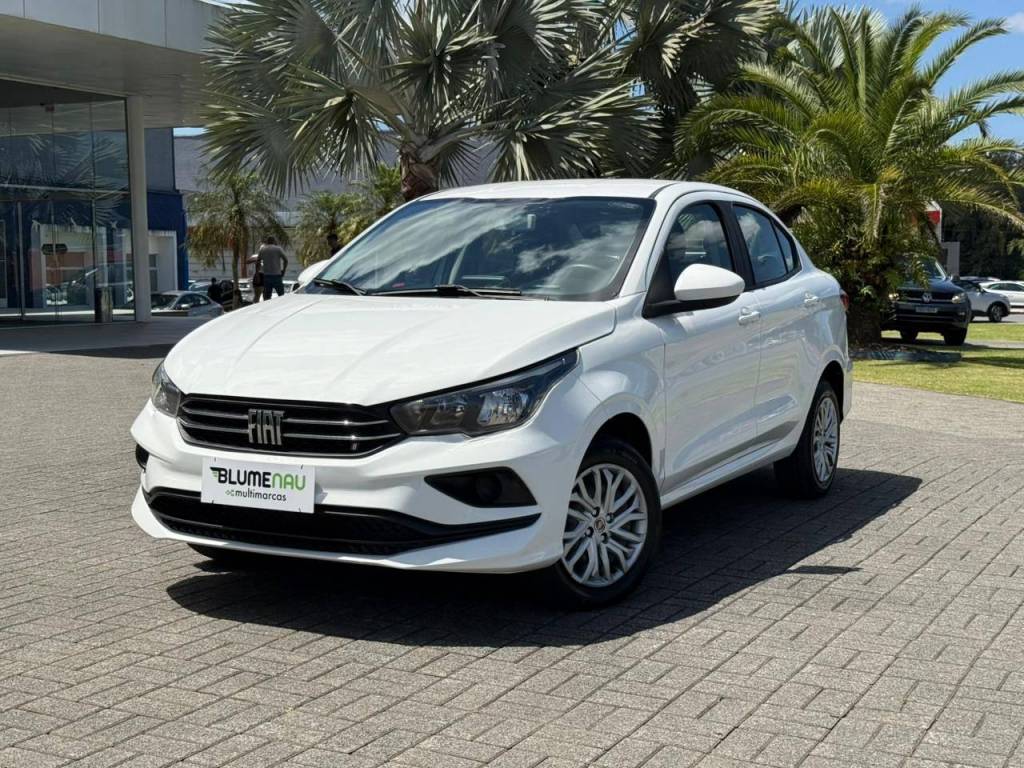 Fiat Cronos /  drive 1.3    2024