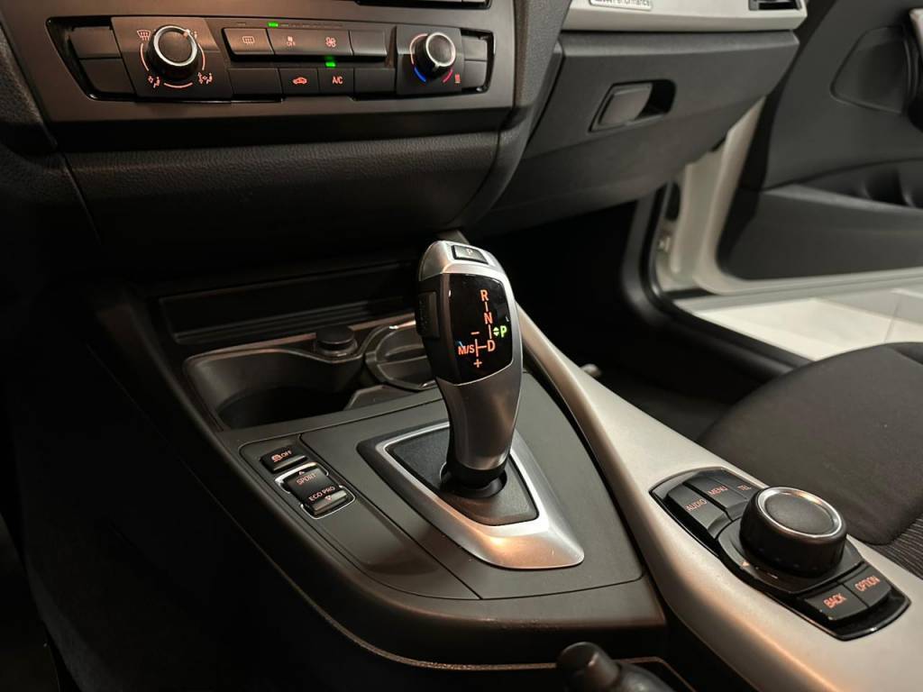 BMW 118i 1.6 full tb 170cv    2013