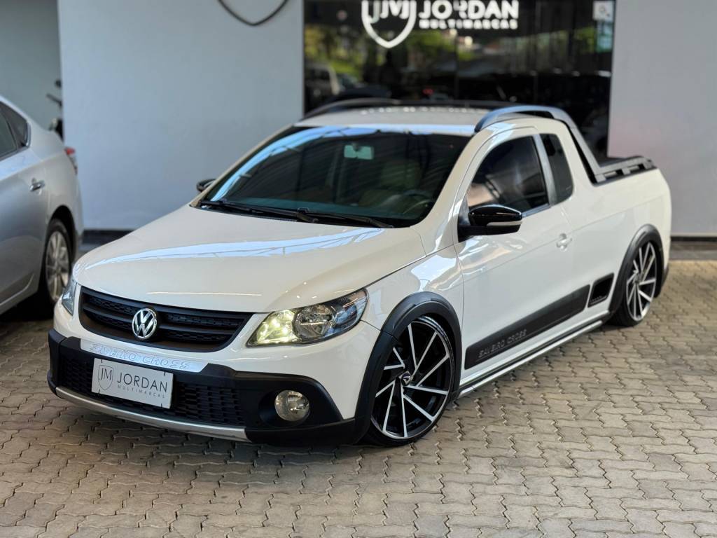 Volkswagen Saveiro 1.6 cross mi total flex ce 8v    2013