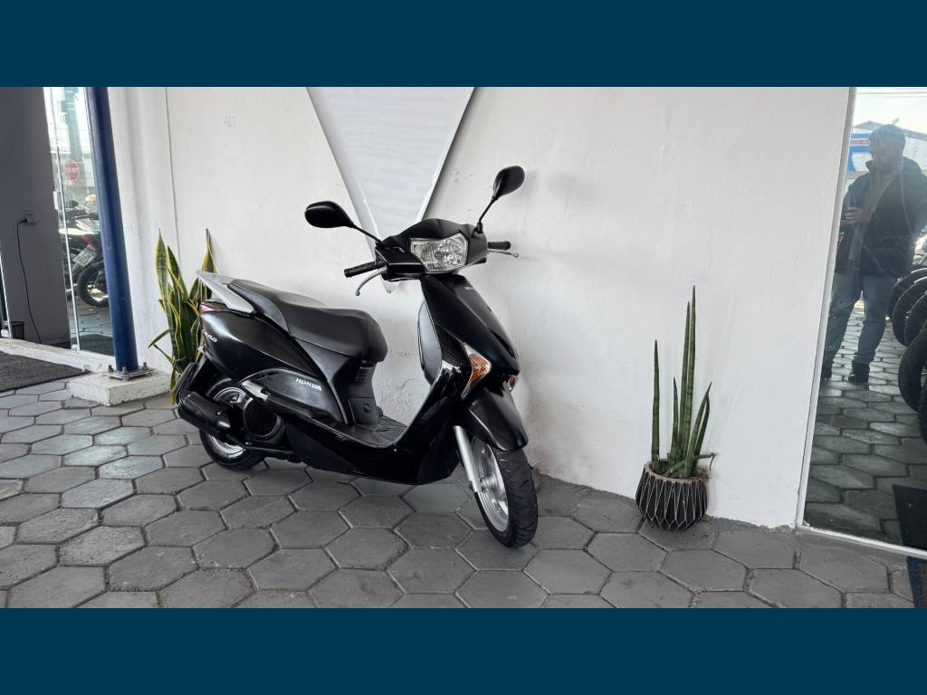 Honda Lead     2015
