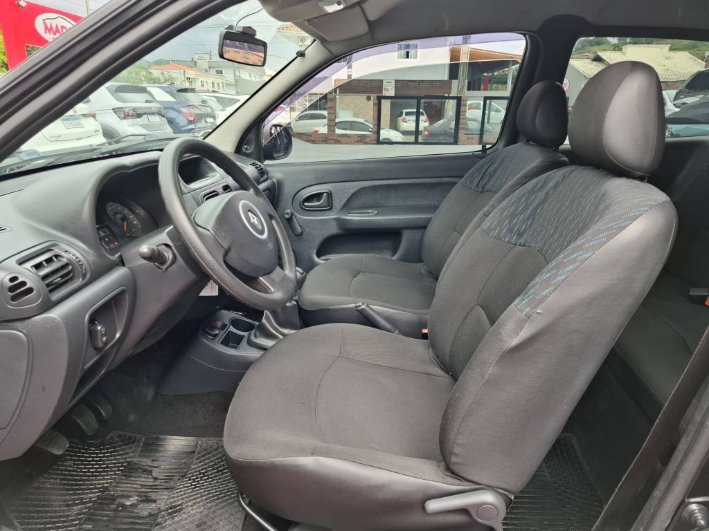 Renault Clio 1.0 16v    2015
