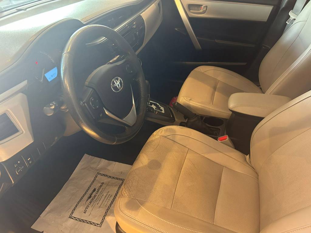 Toyota Corolla 1.6 gli flex aut. 16v    2016