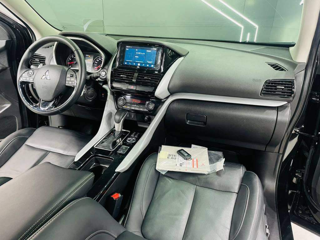 Mitsubishi Eclipse Cross 1.5    2024