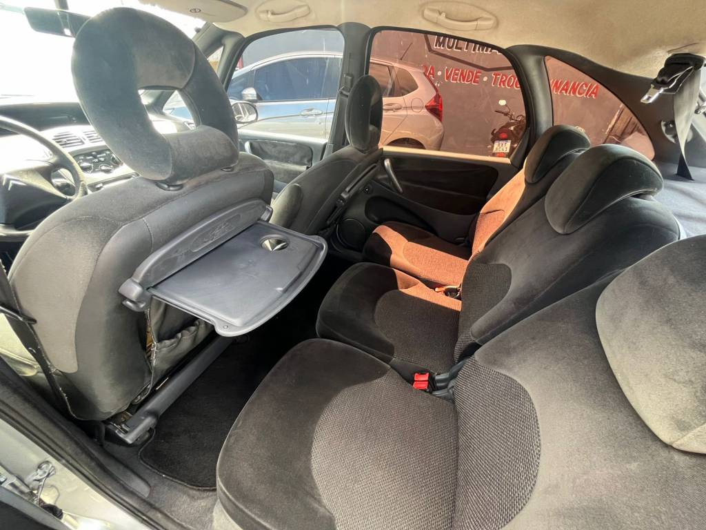 Citroën Xsara Picasso 1.6 citroËn 16v    2012