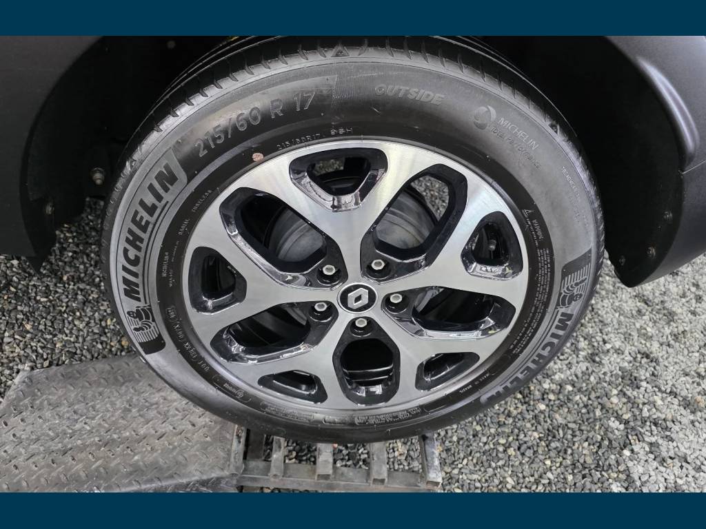 Renault Captur 1.3    2022