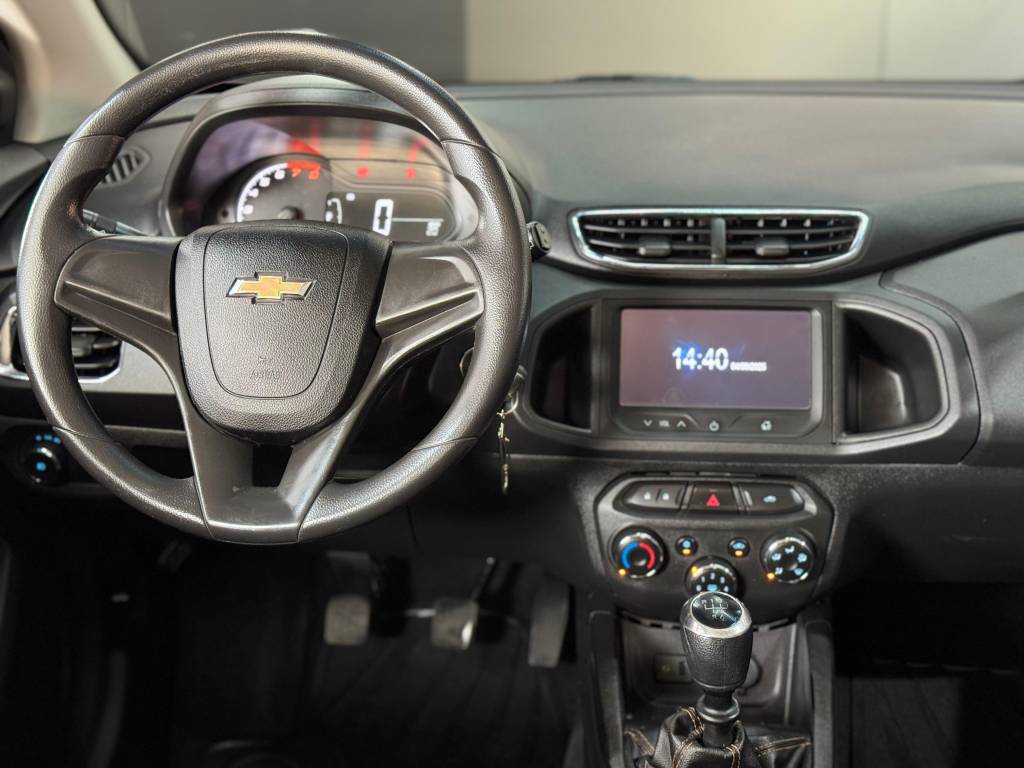 Chevrolet Onix 1.4 8v    2014