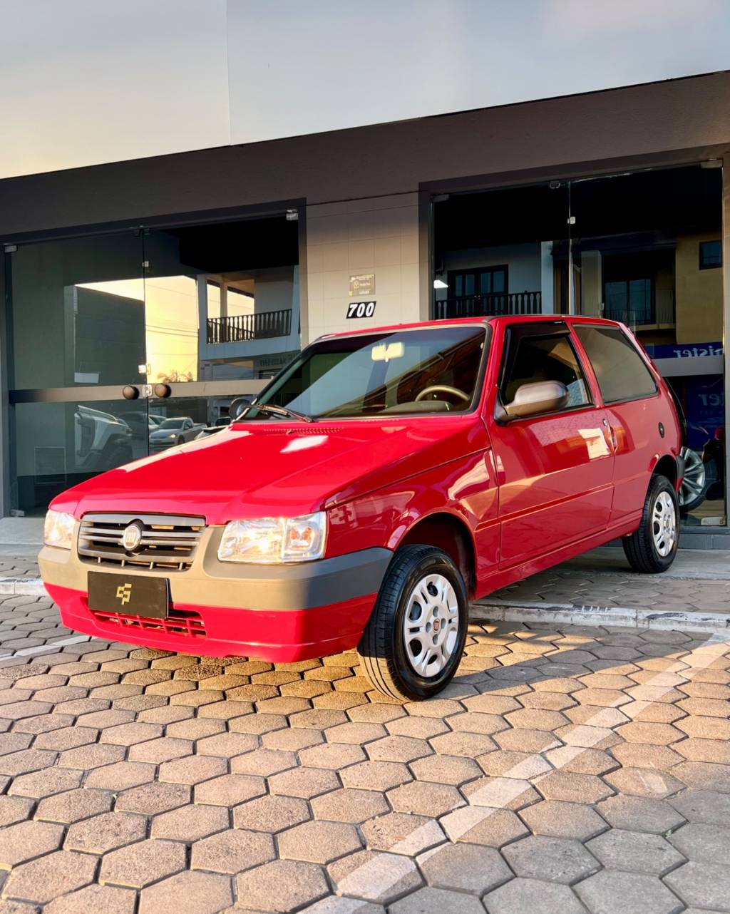 Fiat Uno     2013