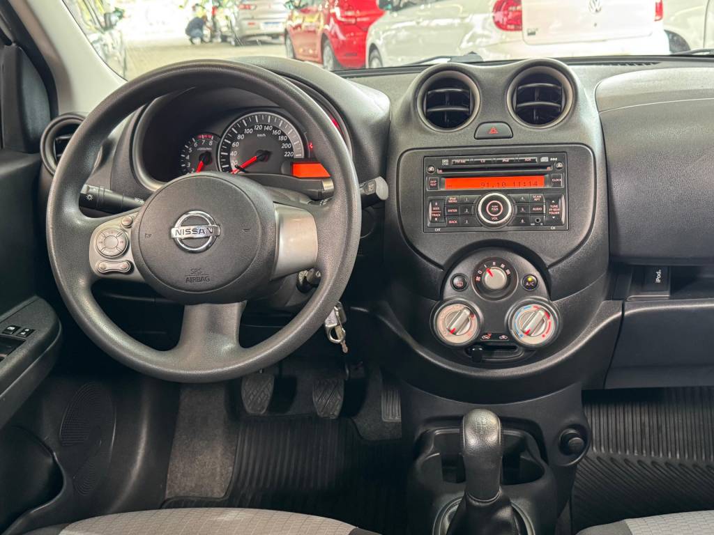 Nissan March 1.6 sv flex fuel 16v    2014