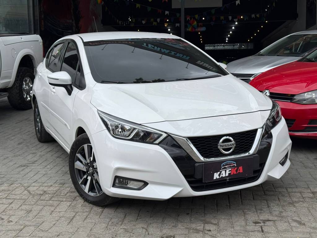 Nissan Versa 1.6    2022