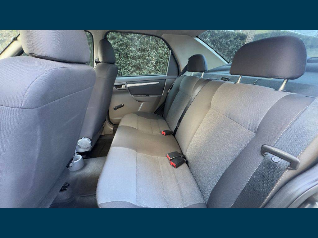 Chevrolet Prisma Sed. maxx/ lt 1.4 8v econof. 4p    2012