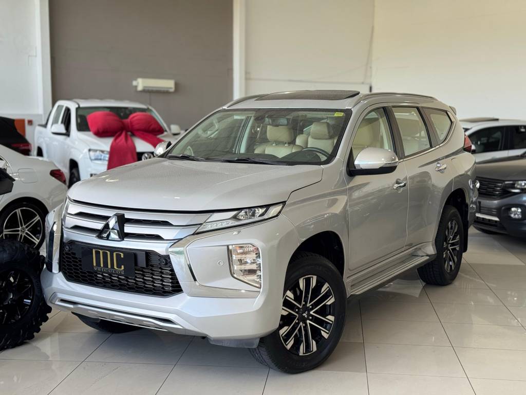 Mitsubishi Pajero 2.4    2022