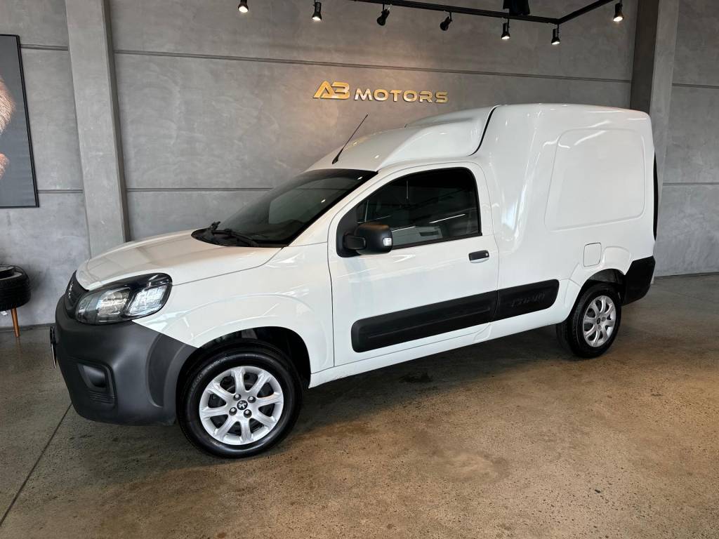 Peugeot Partner /PARTRAPID BUSIPK    2024