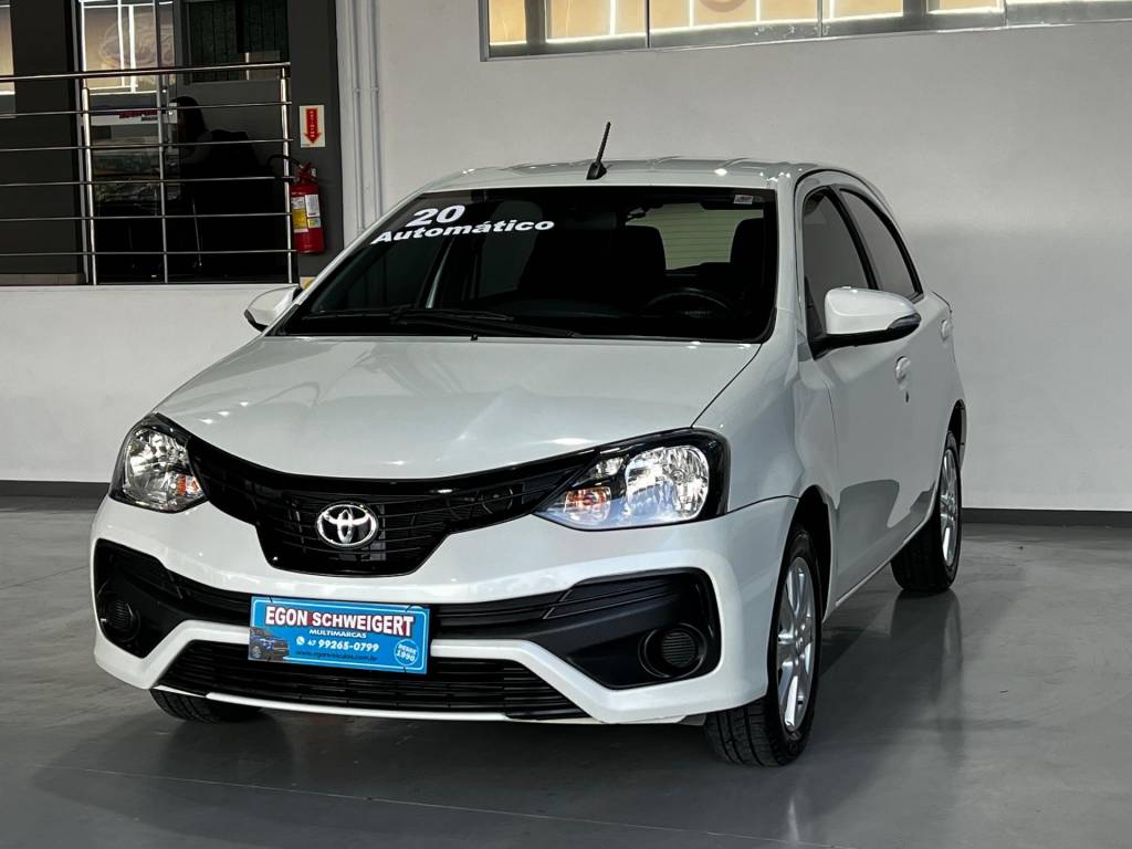 Toyota Etios HB XPLUS AT    2020