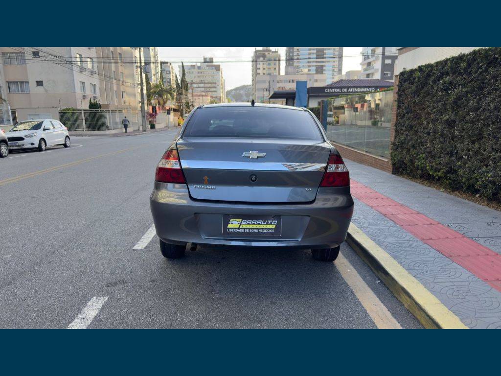 Chevrolet Prisma Sed. maxx/ lt 1.4 8v econof. 4p    2012