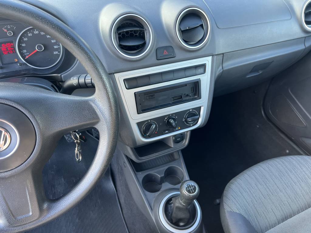 Volkswagen Gol 1.0 (novo) mi total flex    2014