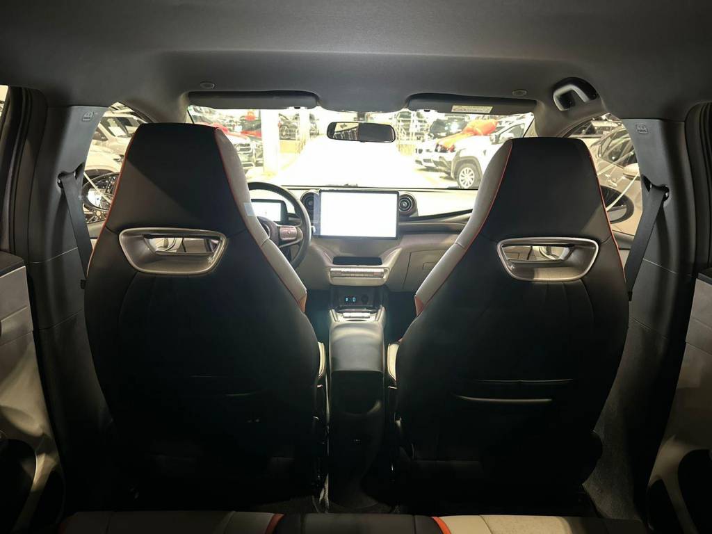 BYD Dolphin EV (elétrico)    2024