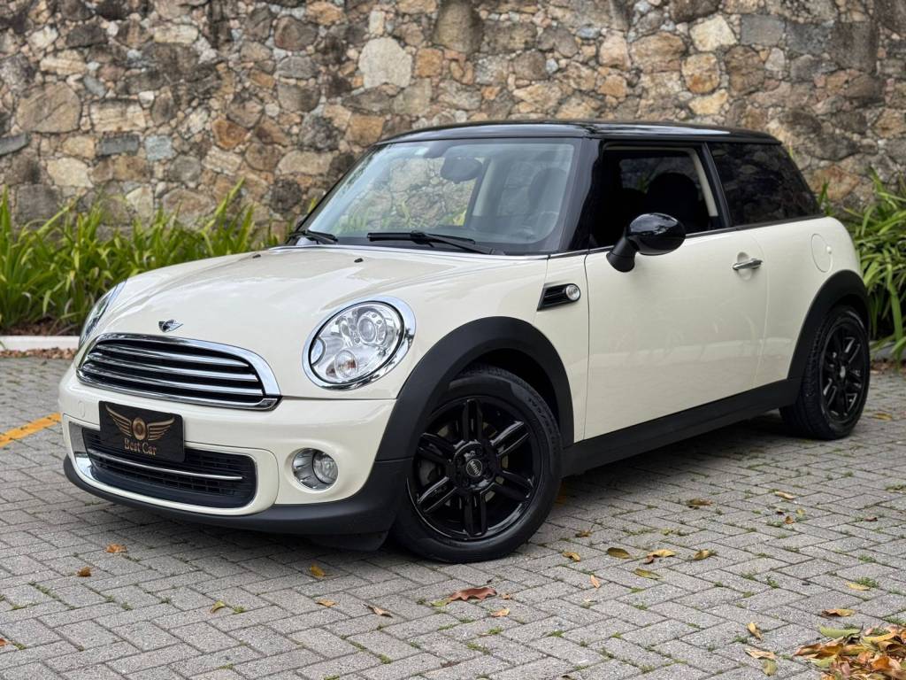 Mini Cooper 1.6    2012