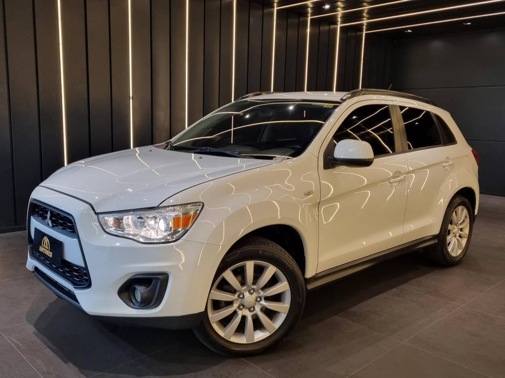 Mitsubishi ASX 2.0 16V 160cv Automático.    2016