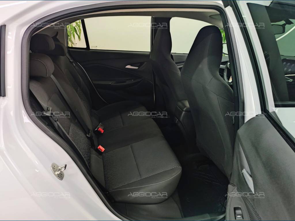 Chevrolet Onix     2022