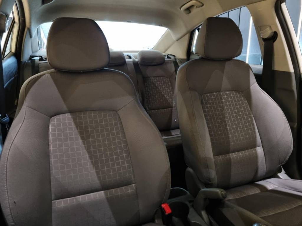 Hyundai HB20S Comfort 1.0  flex 12v manual.    2023