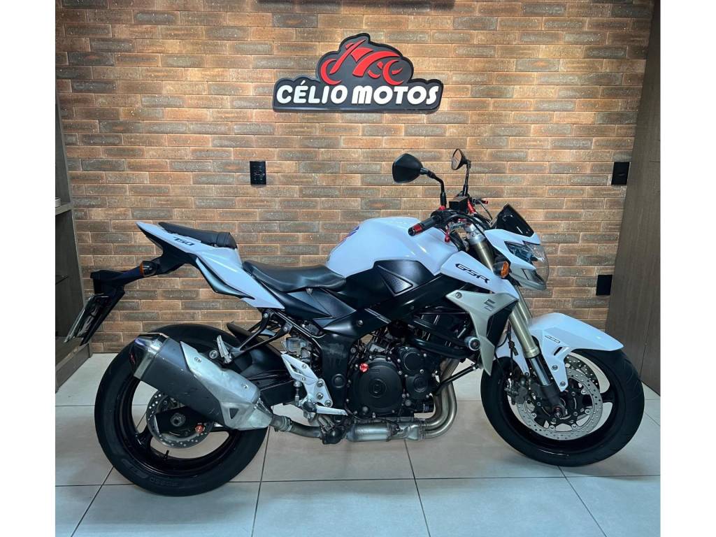 Suzuki GSR 750    2015