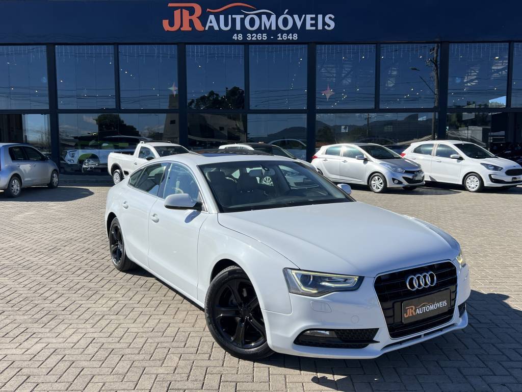 Audi A5 2.0    2015