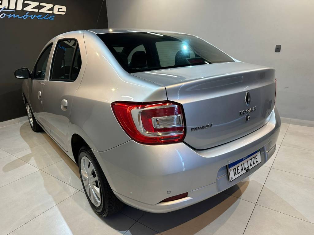 Renault Logan 1.0 zen flex mec.    2021