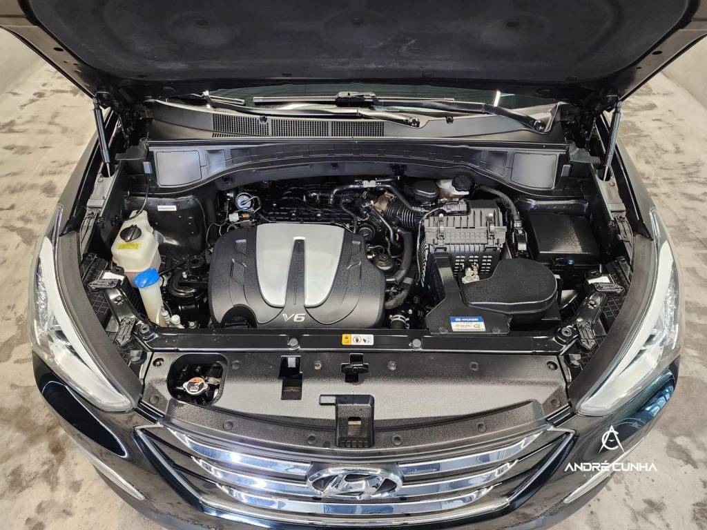 Hyundai Santa Fé 3.3 v6 4x4 tiptronic    2016