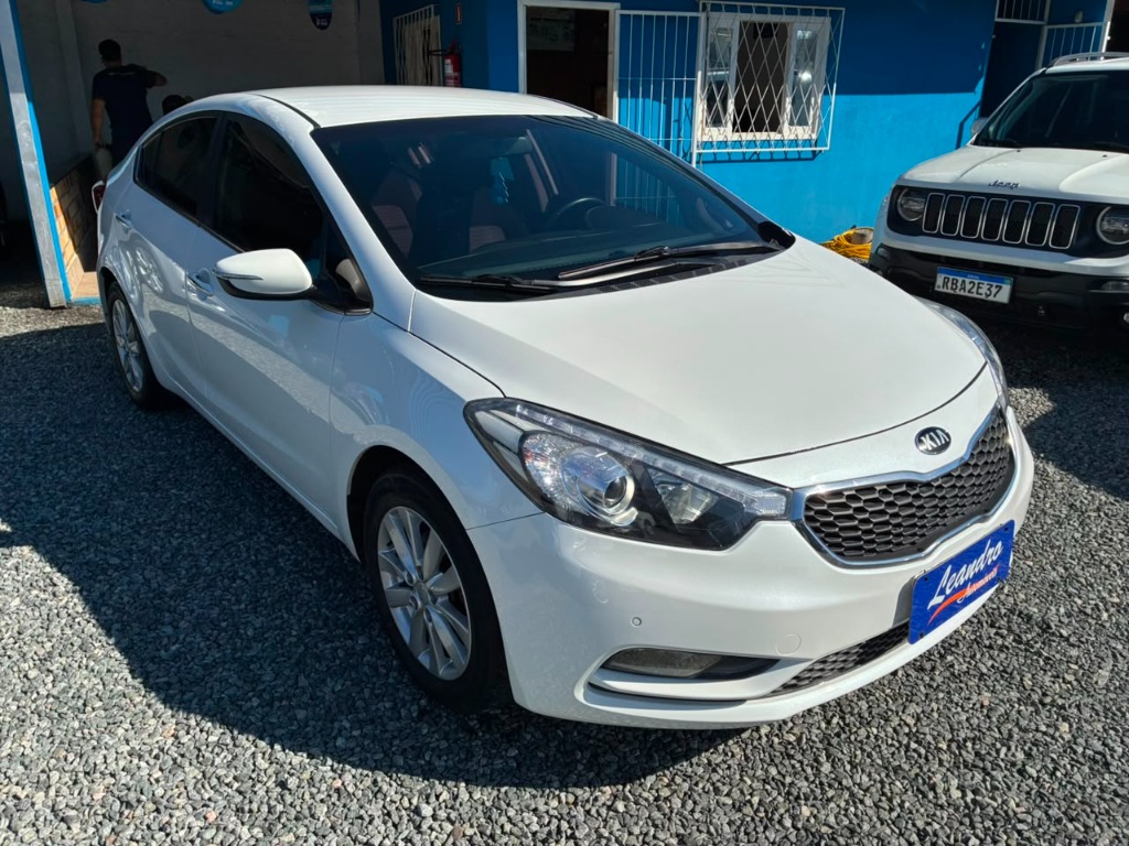 KIA Cerato 1.6 16V FLEX AUT. 2016