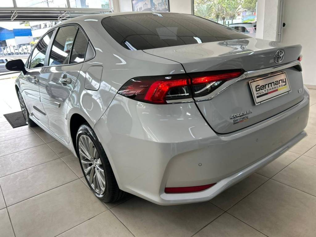 Toyota Corolla Xei 2.0 flex 16v aut.    2024