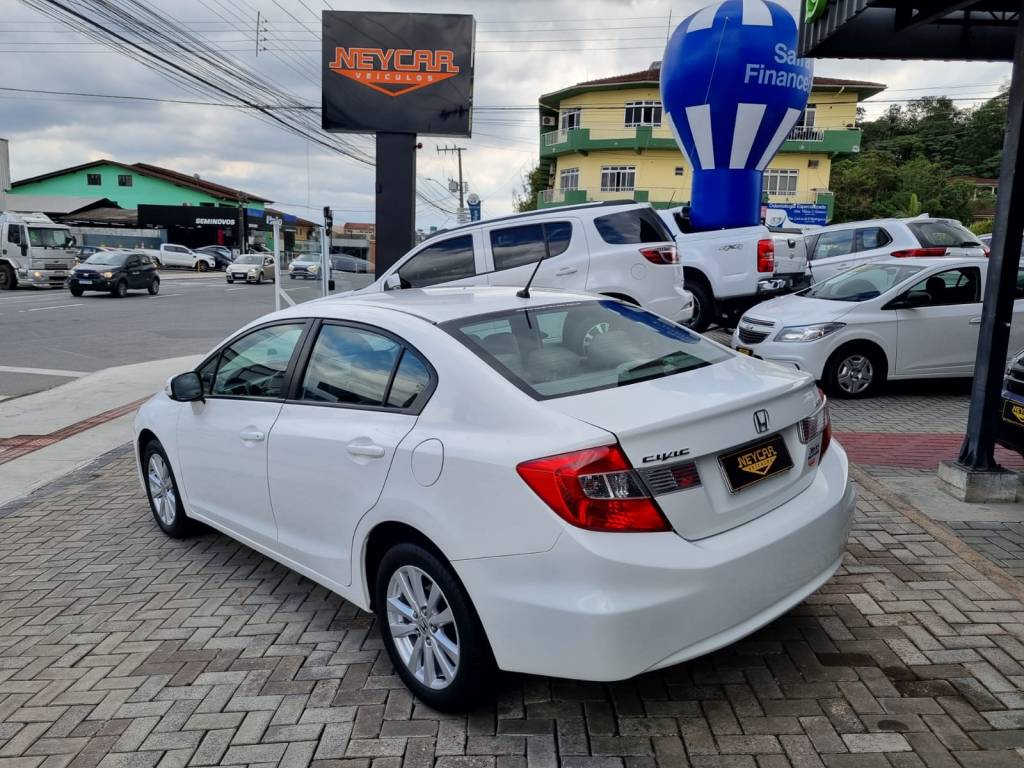 Honda Civic Lxr 2.0 Automático    2014