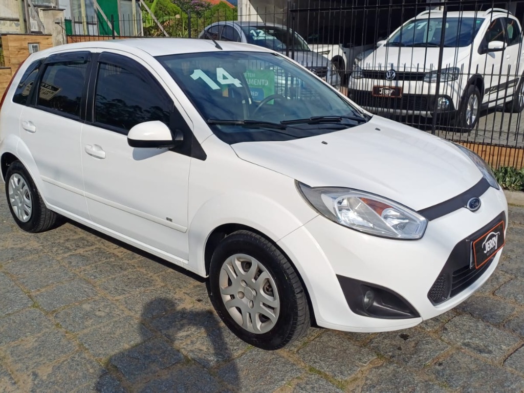 Ford Fiesta 1.6  SE FLEX    2014