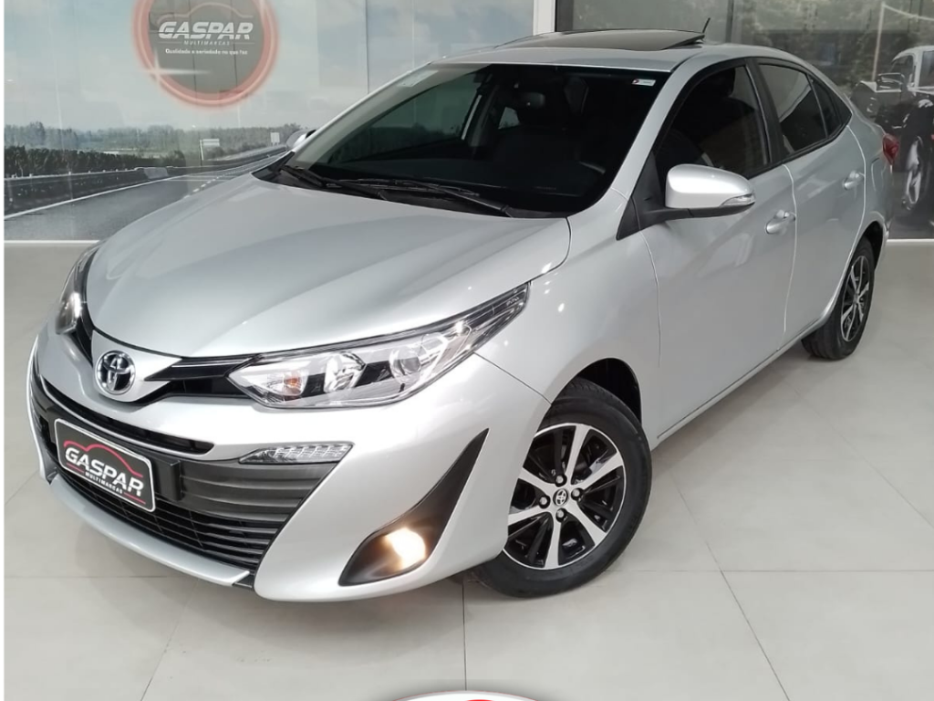 Toyota Yaris Xls connect 1.5 auto    2021