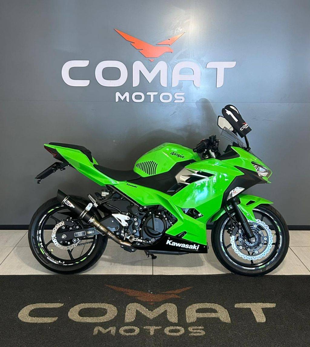 Kawasaki Ninja 400    2019