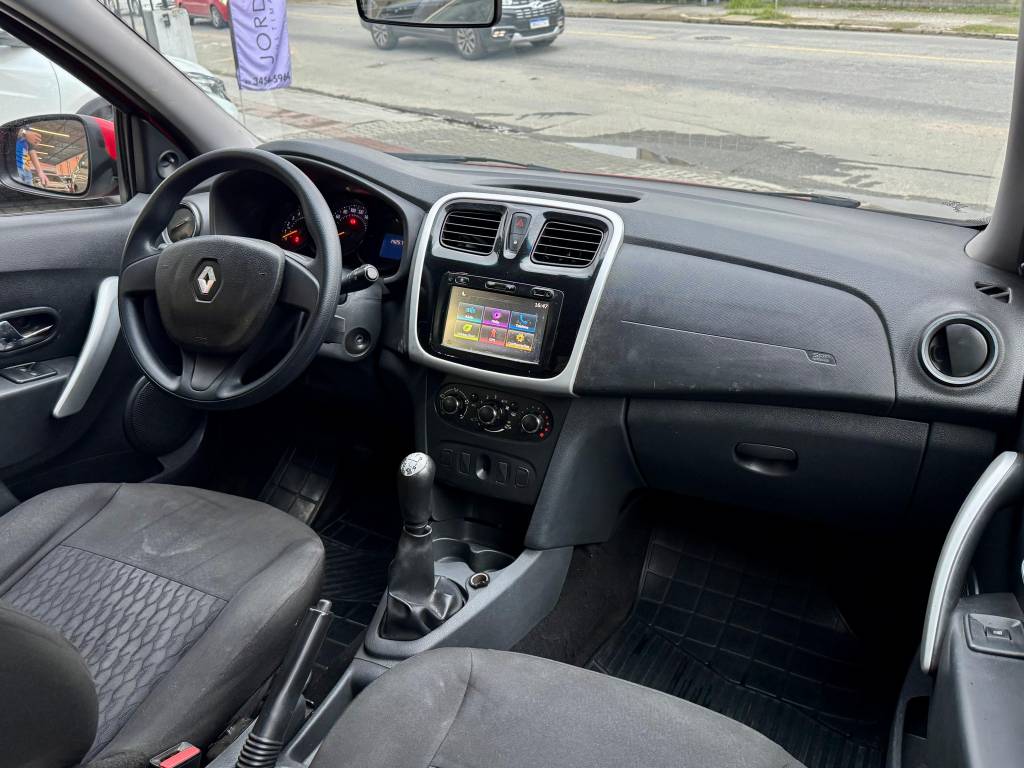 Renault Sandero 1.0 16v    2016