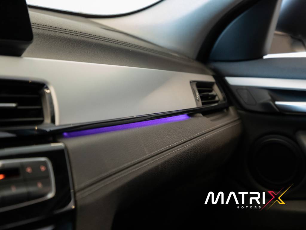 BMW X2 2.0 sdrive 20i tb a. flex aut 16v    2020