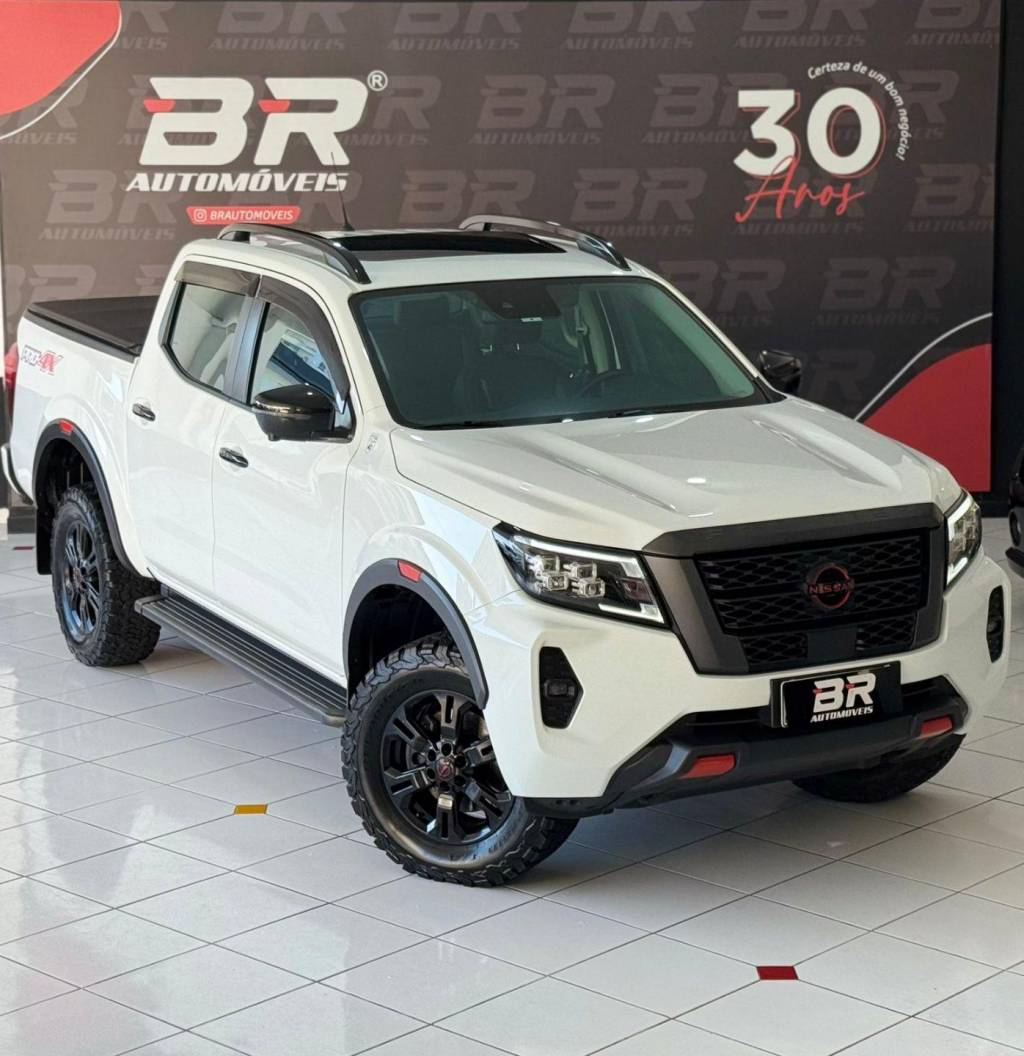Nissan Frontier 4x4 2.3 Bi-TB Die. Aut    2024