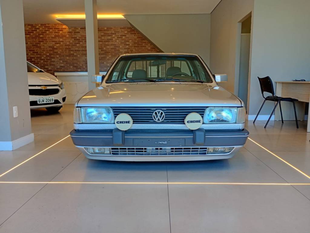 Volkswagen Saveiro 1.8    1994
