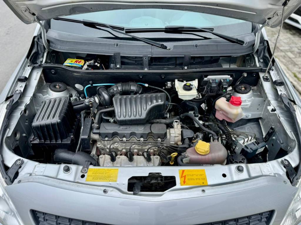 Chevrolet Montana 1.4 ls econoflex 8v    2019