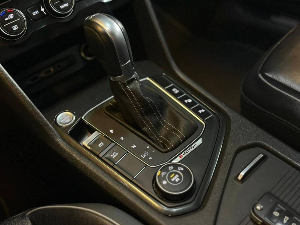 Volkswagen Tiguan Allspac r-line 350 tsi 2.0 4x4    2019