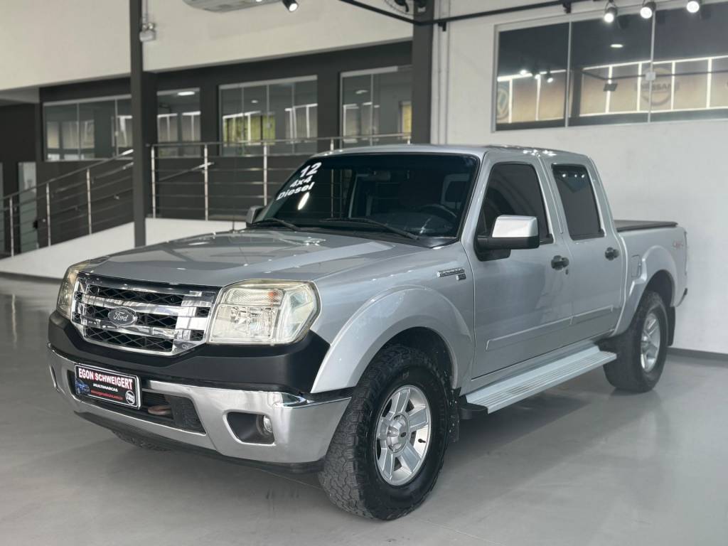 Ford Ranger XLT 13P    2012