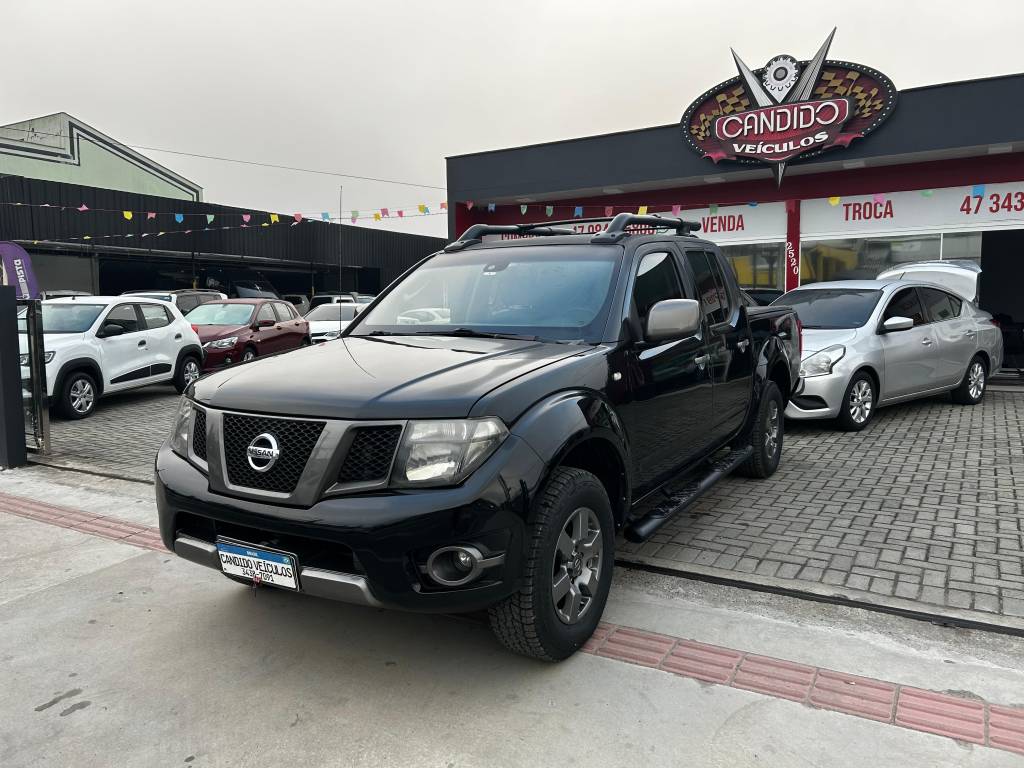 Nissan Frontier 2.5 16V    2014
