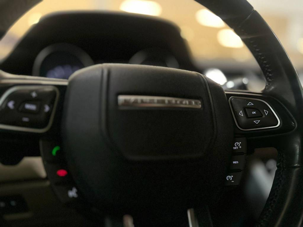 Land Rover Range Rover Evoque Pure  2.0 aut.    2012