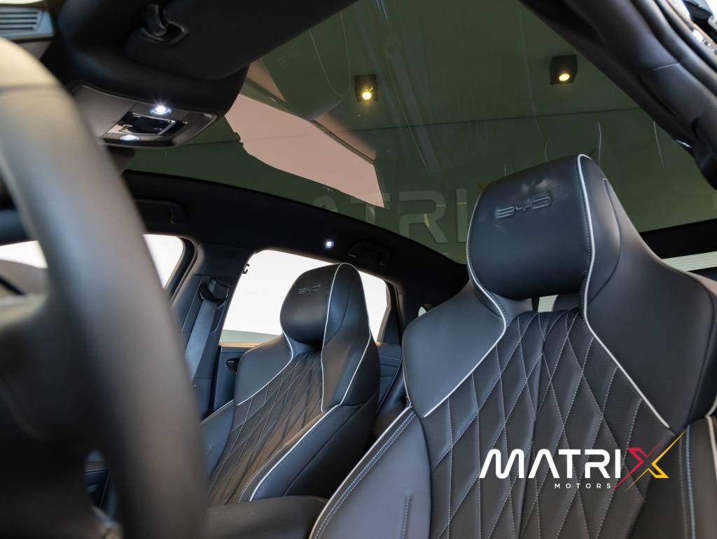 BYD Seal (eletrico)    2024