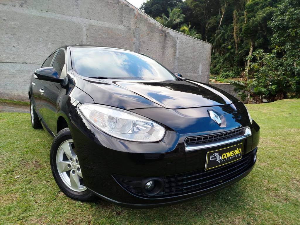 Renault Fluence Sed. Dynamique 2.0 16V FLEX Aut.    2014
