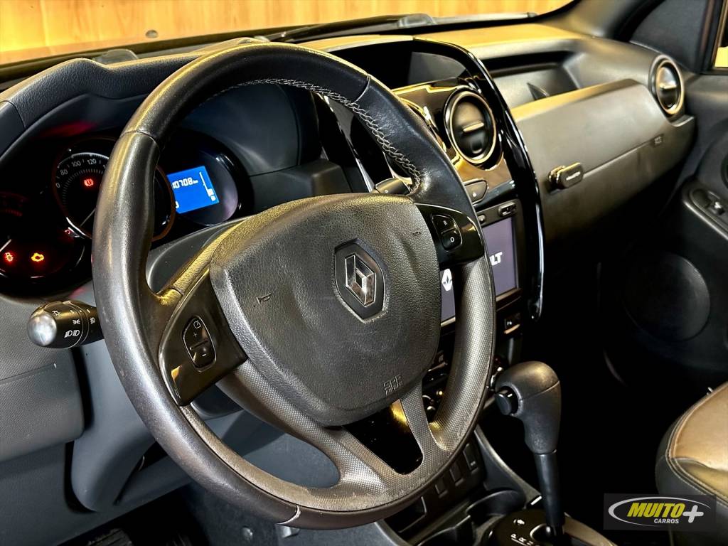 Renault Duster 2.0 dynamique aut.    2016
