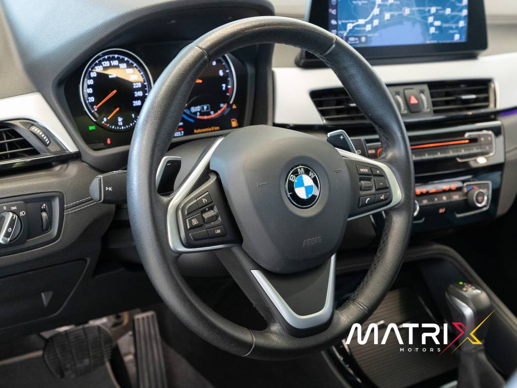 BMW X2 2.0 sdrive 20i tb a. flex aut 16v    2020