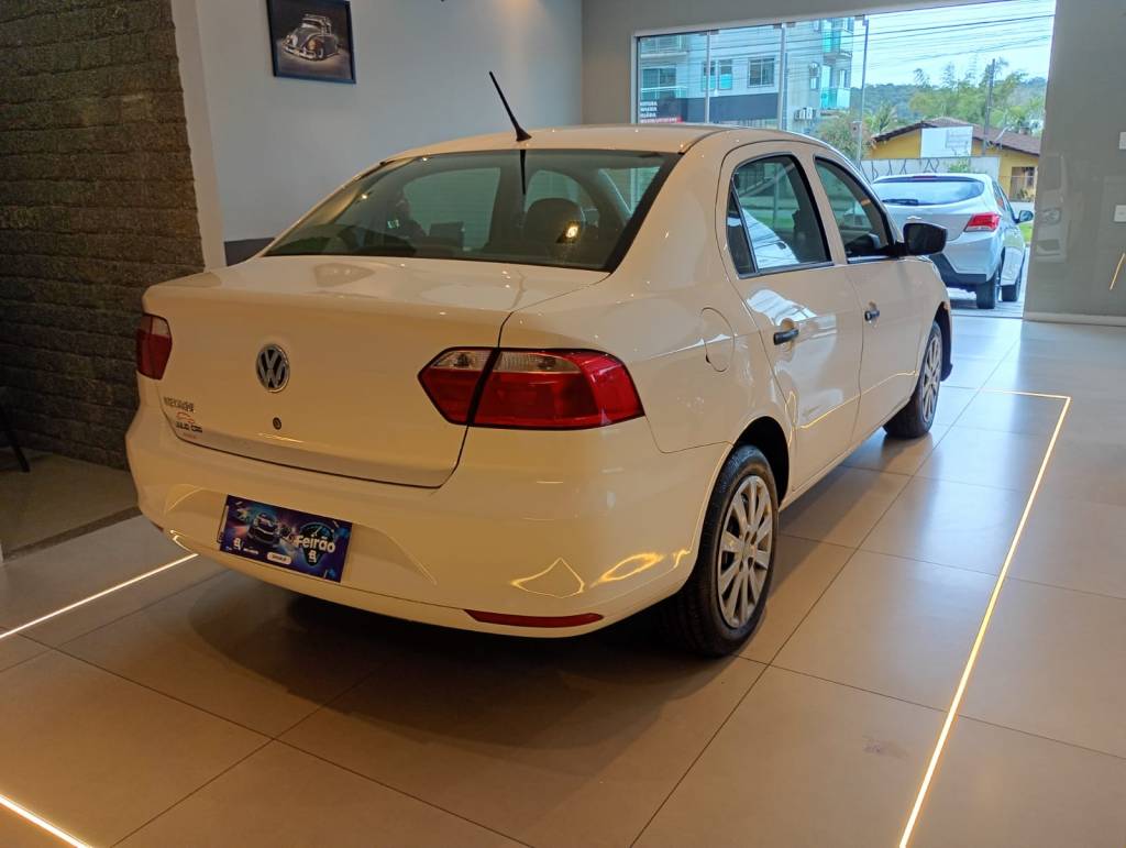 Volkswagen Voyage 1.0 12v    2023