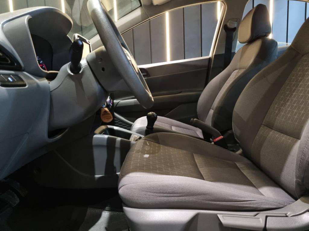 Hyundai HB20S Comfort 1.0  flex 12v manual.    2023
