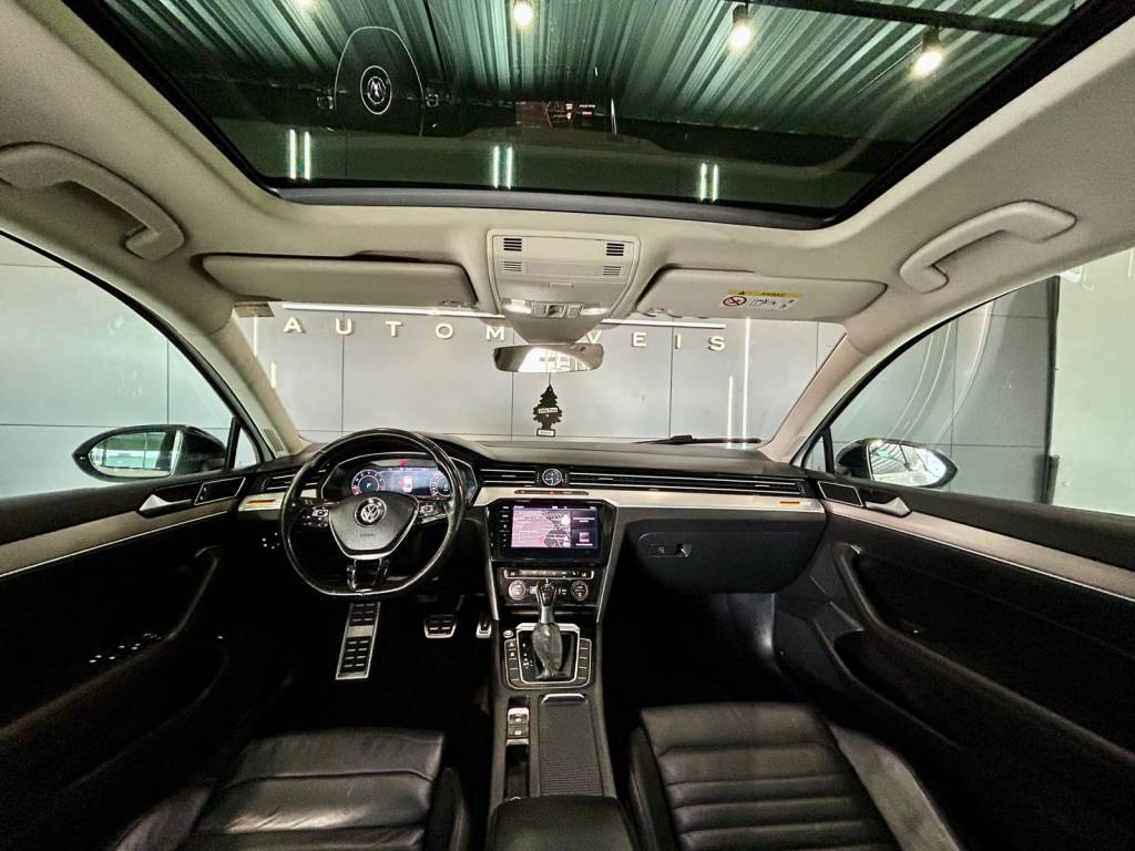 Volkswagen Passat 2.0 highline tsi 220cv tip.    2018
